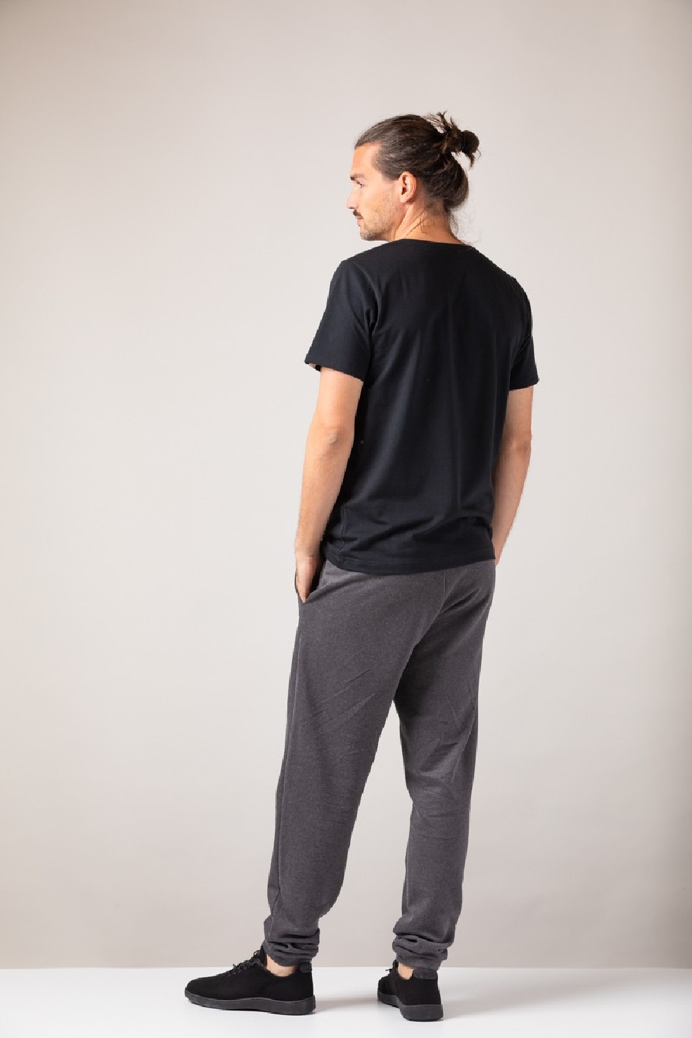 WE ARE ZRCL Trainerhose Trainer Pant Onyx