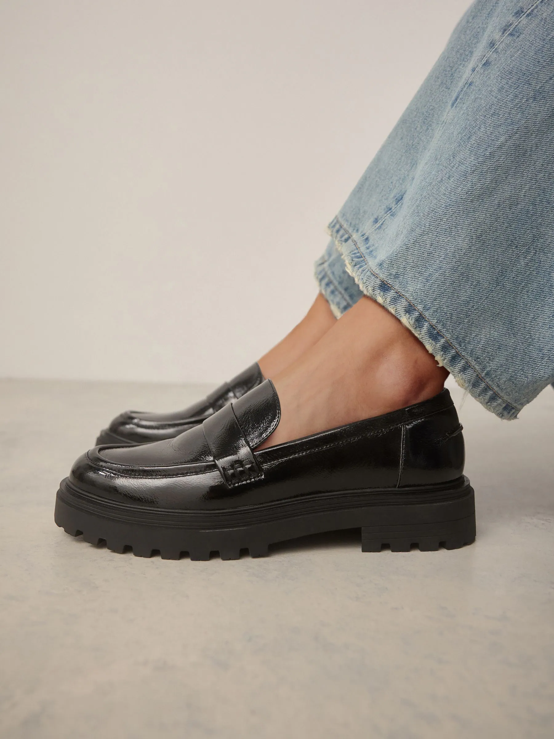 Zwart lak - Loafers met dikke zool