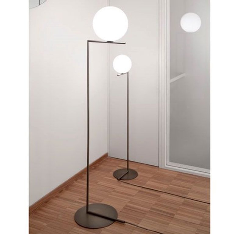 Flos IC Lights F2 vloerlamp chroom