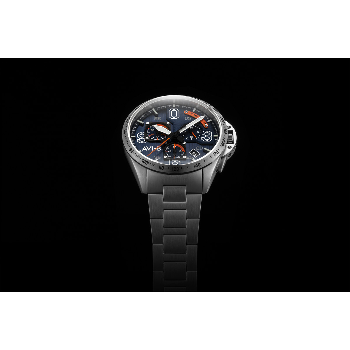 Montre AVI-8 homme chronographe acier