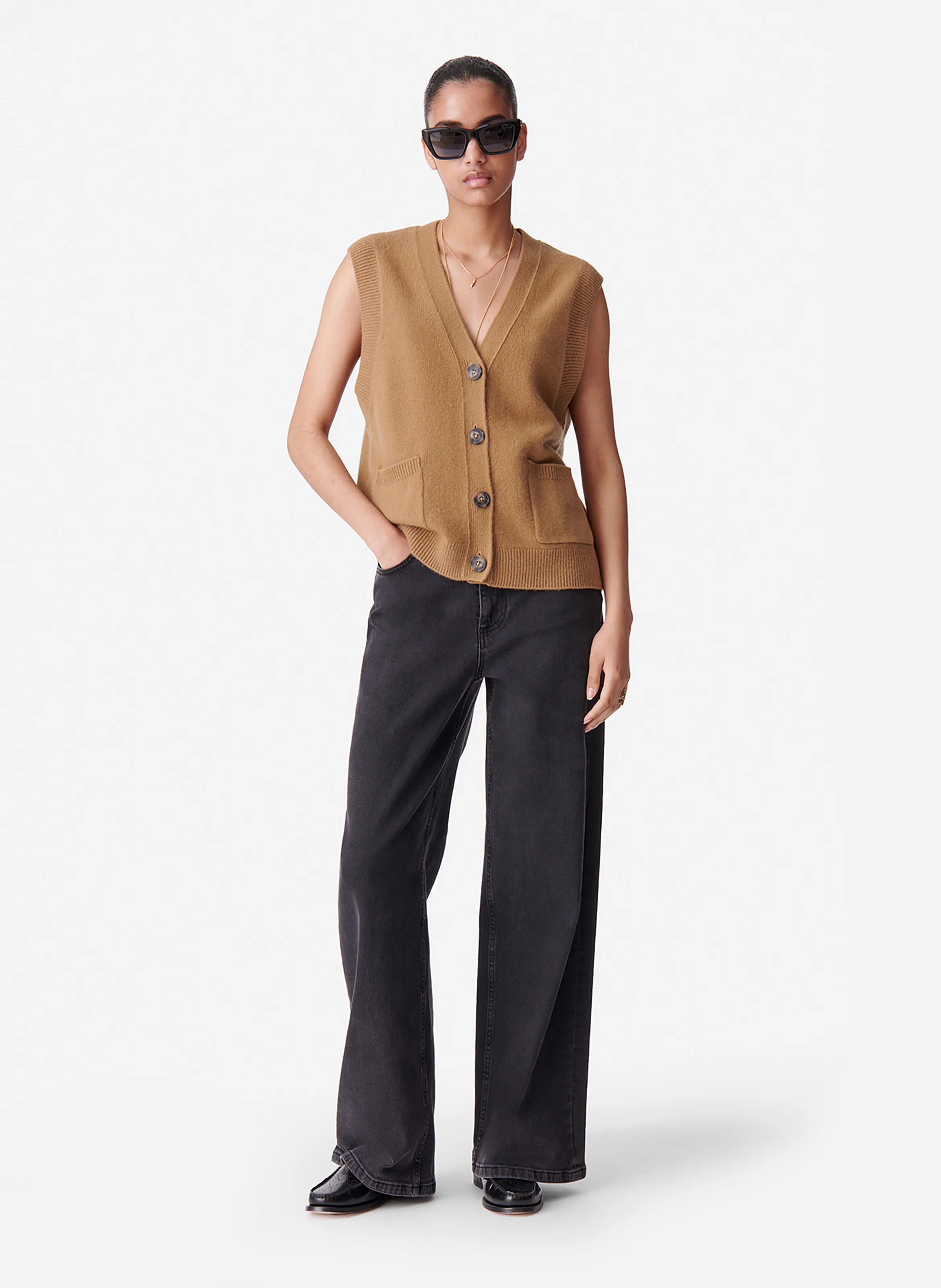 DASHLEY - Gilet droit col V en laine | Marron