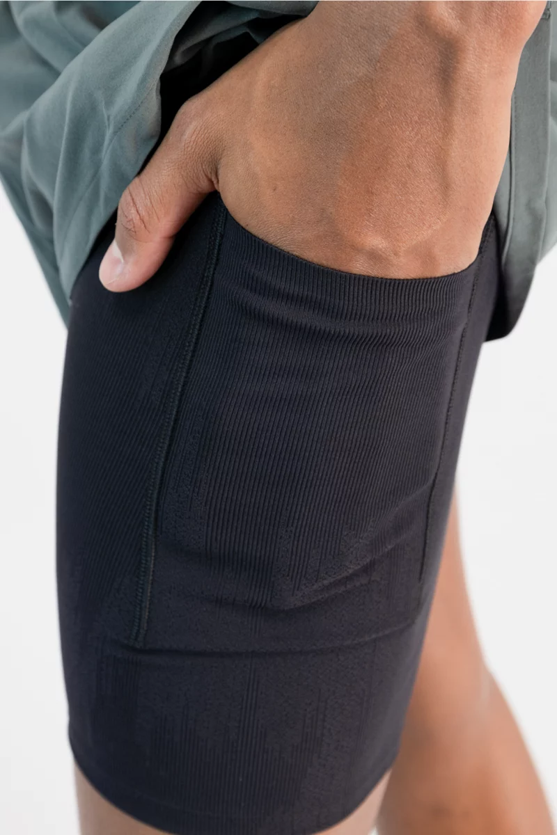 ON Pace 2in1 Herren Short