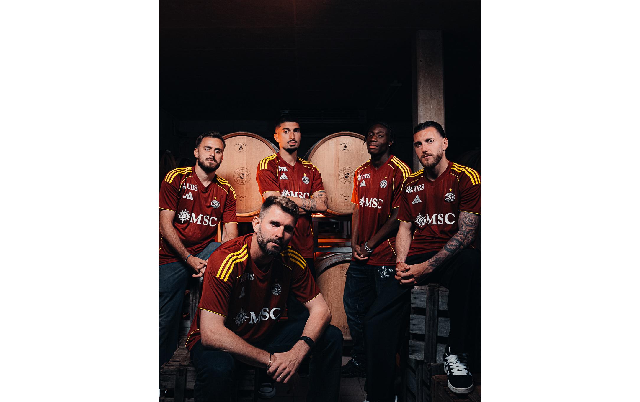 Jersey Home 25/26 M, Rot<br>Heimtrikot des Servette FC für die Saison 2025/26