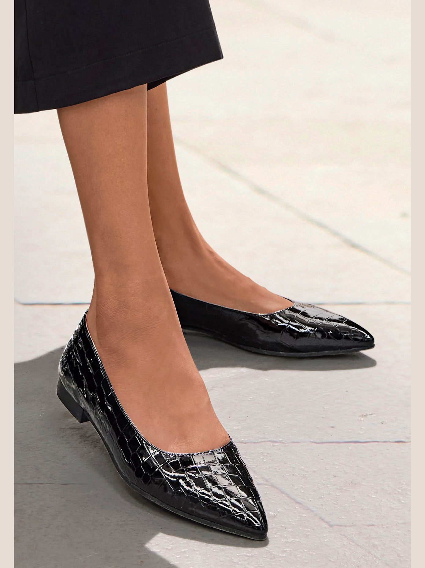 Ballerines à l'imitation croco raffinée