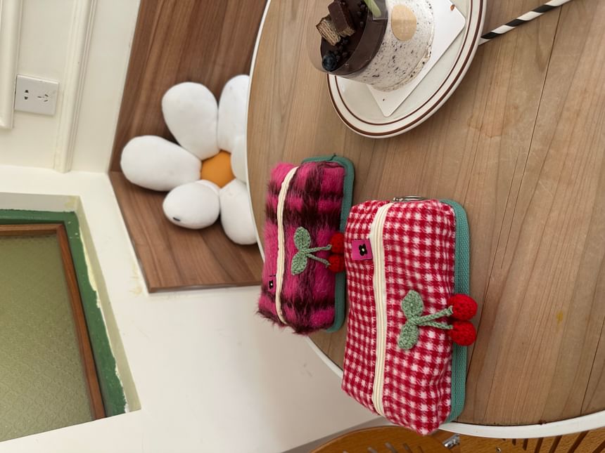 TangTangBags - Make-uptasje met kersenaccent