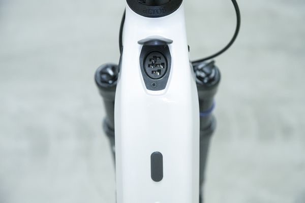 HOMAGE GT ROHLOFF Crossover E-Bike  pearl white  49 CM
