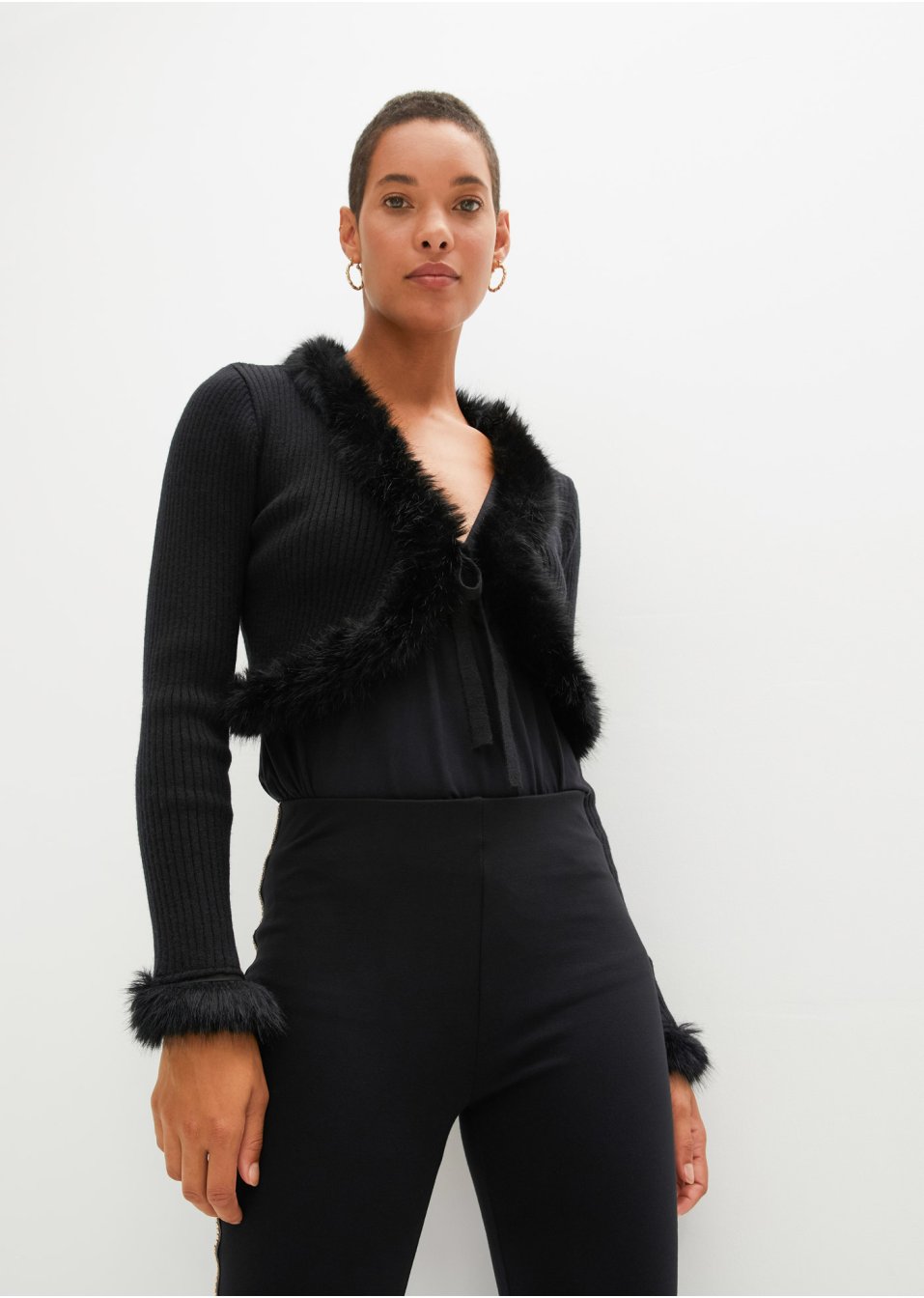 Gilet en maille avec bordure originale