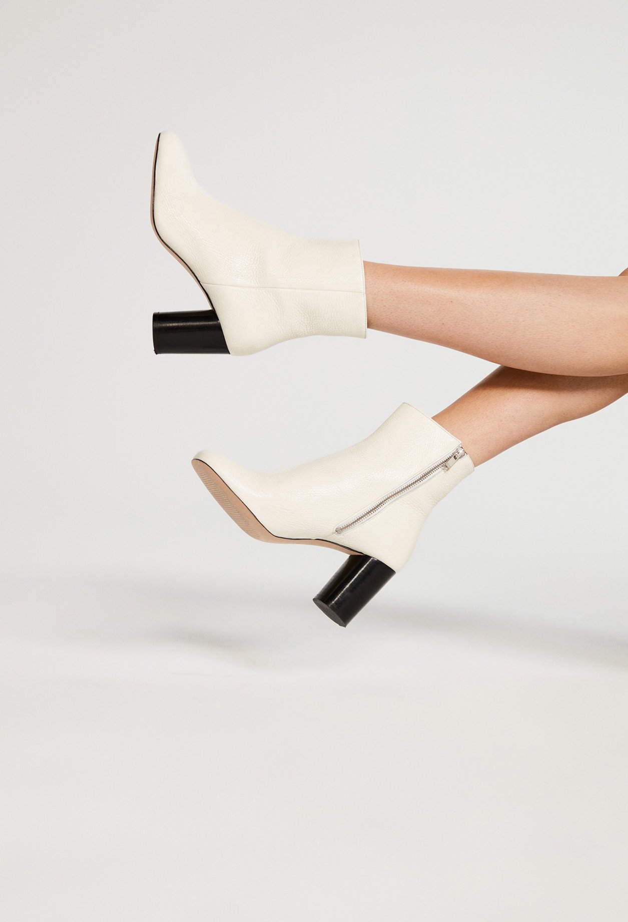 Bottines blanche &agrave; talons