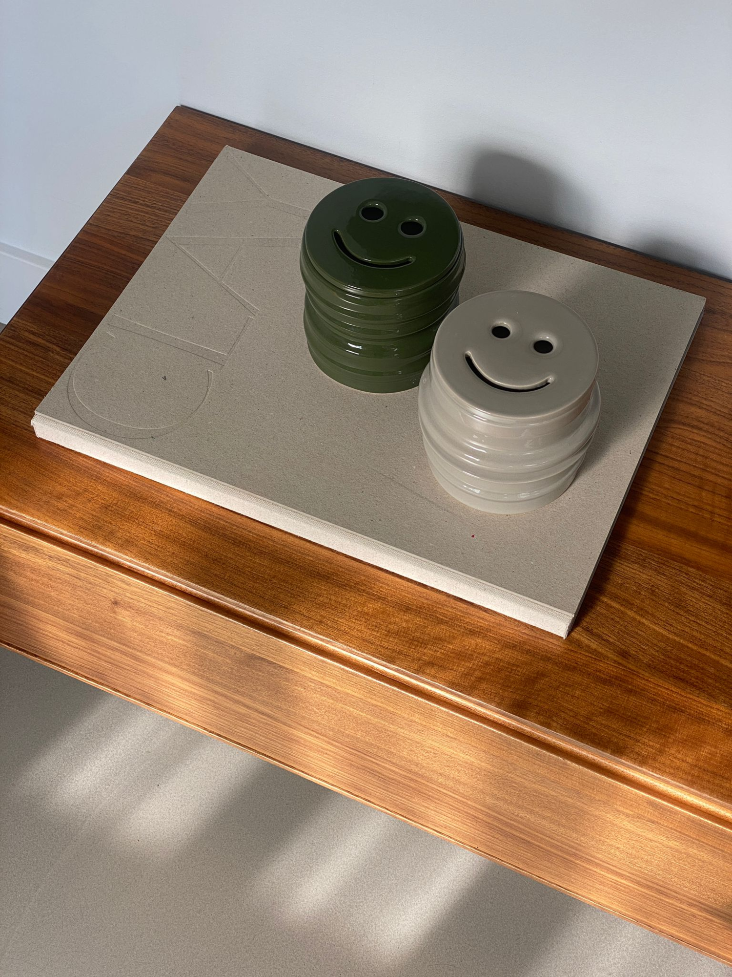 Kaars Shape 04.02 Candle & Happy lid Forest Shape 04.02 Candle & Happy lid Forest - Wild Fig