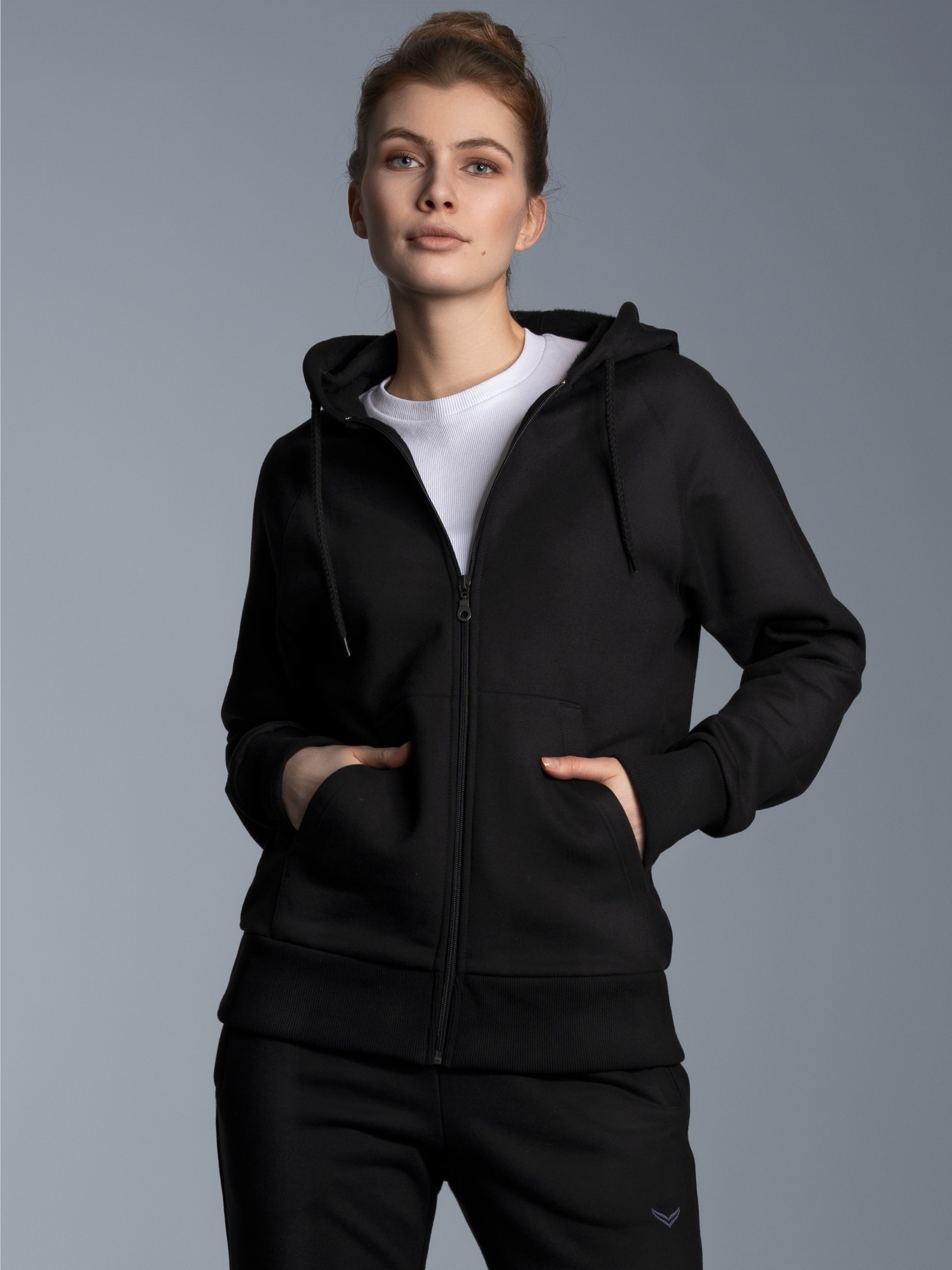 Sweatjacke mit KapuzeSchwarz