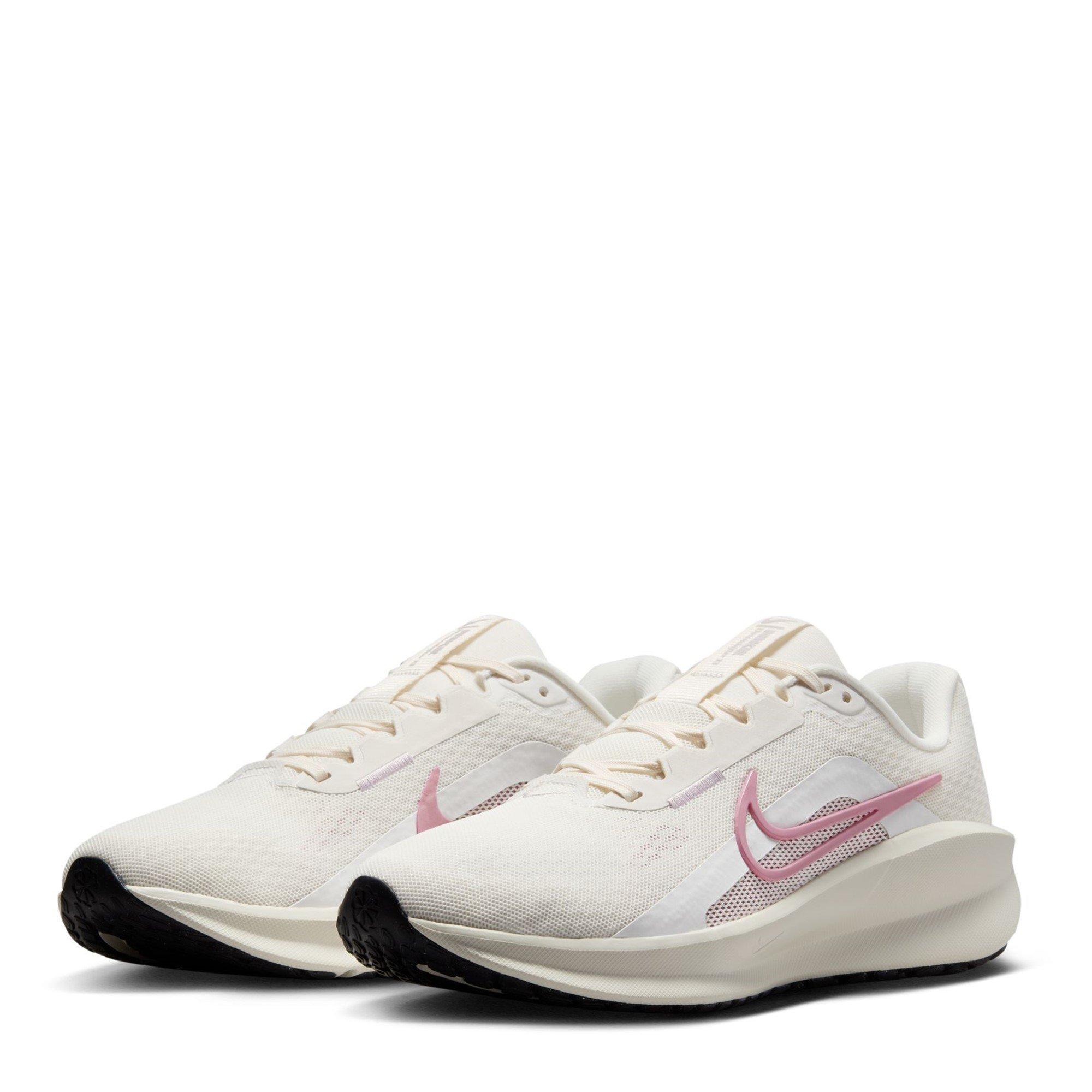 Nike Downshifter 13 Womens Road Running Shoes