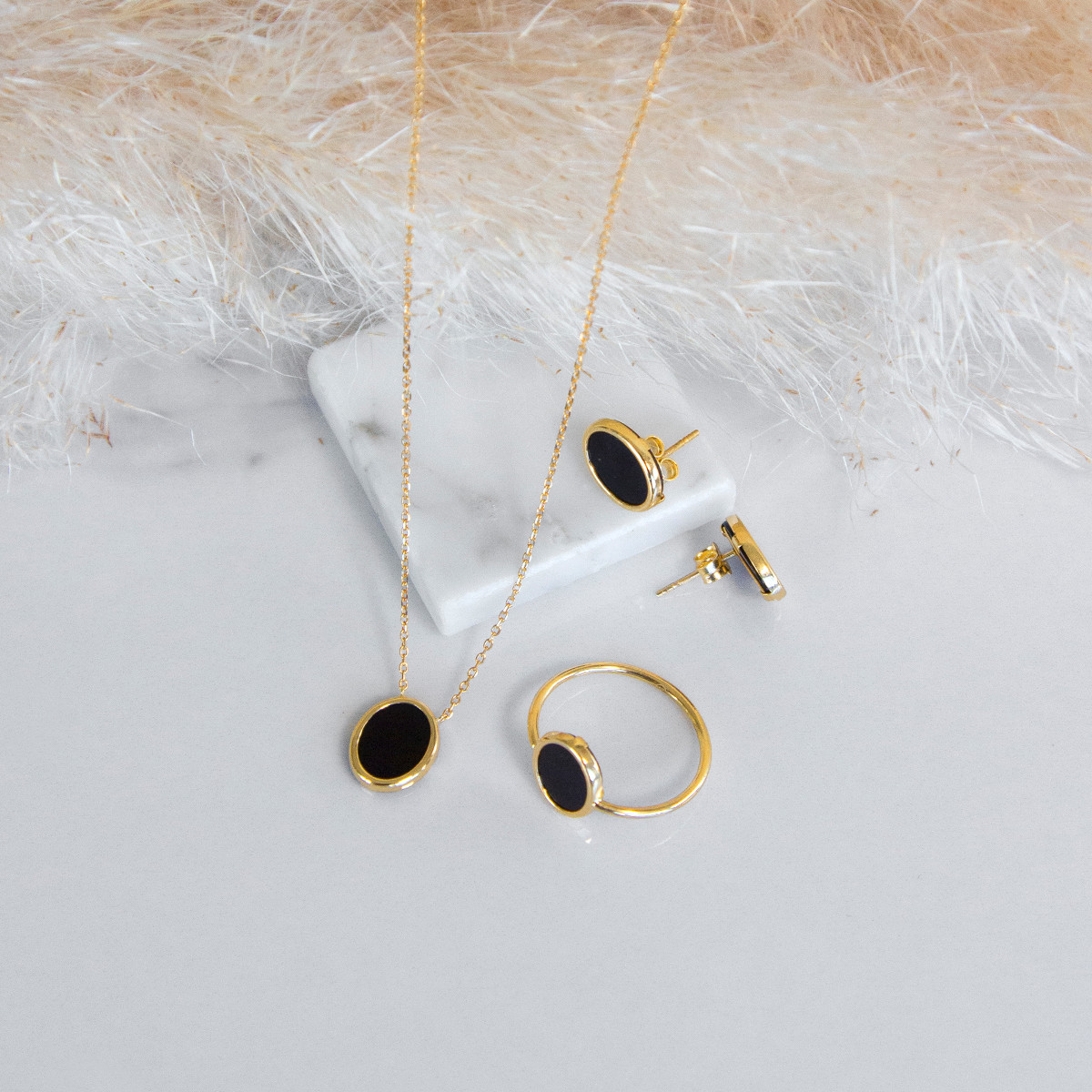 Collier or 750 jaune onyx ovale 45 cm