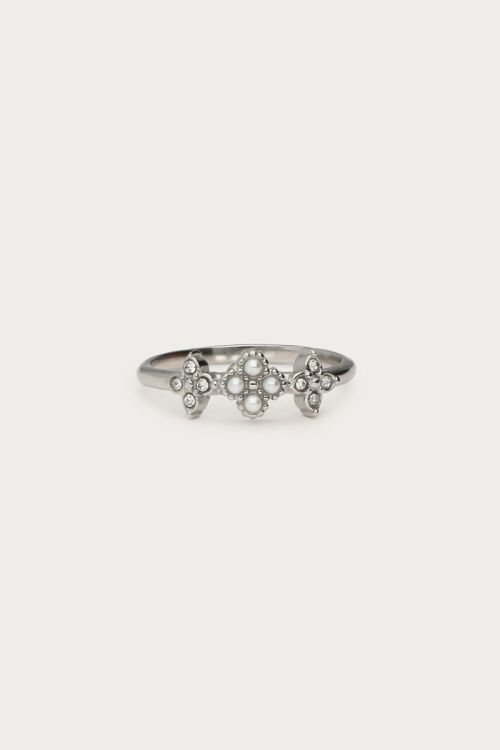 Ring klaver met strass en imitatieparels
