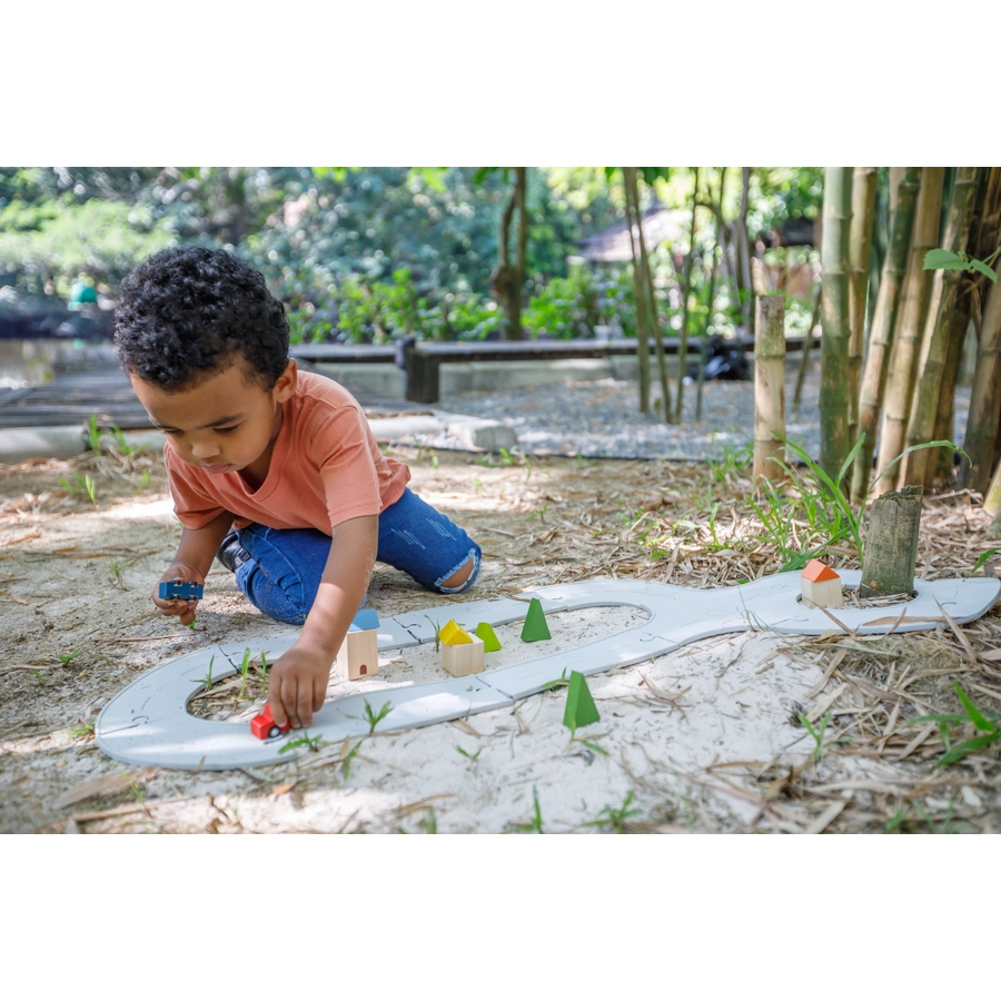 PlanToys Straßen und Schienen Set groß