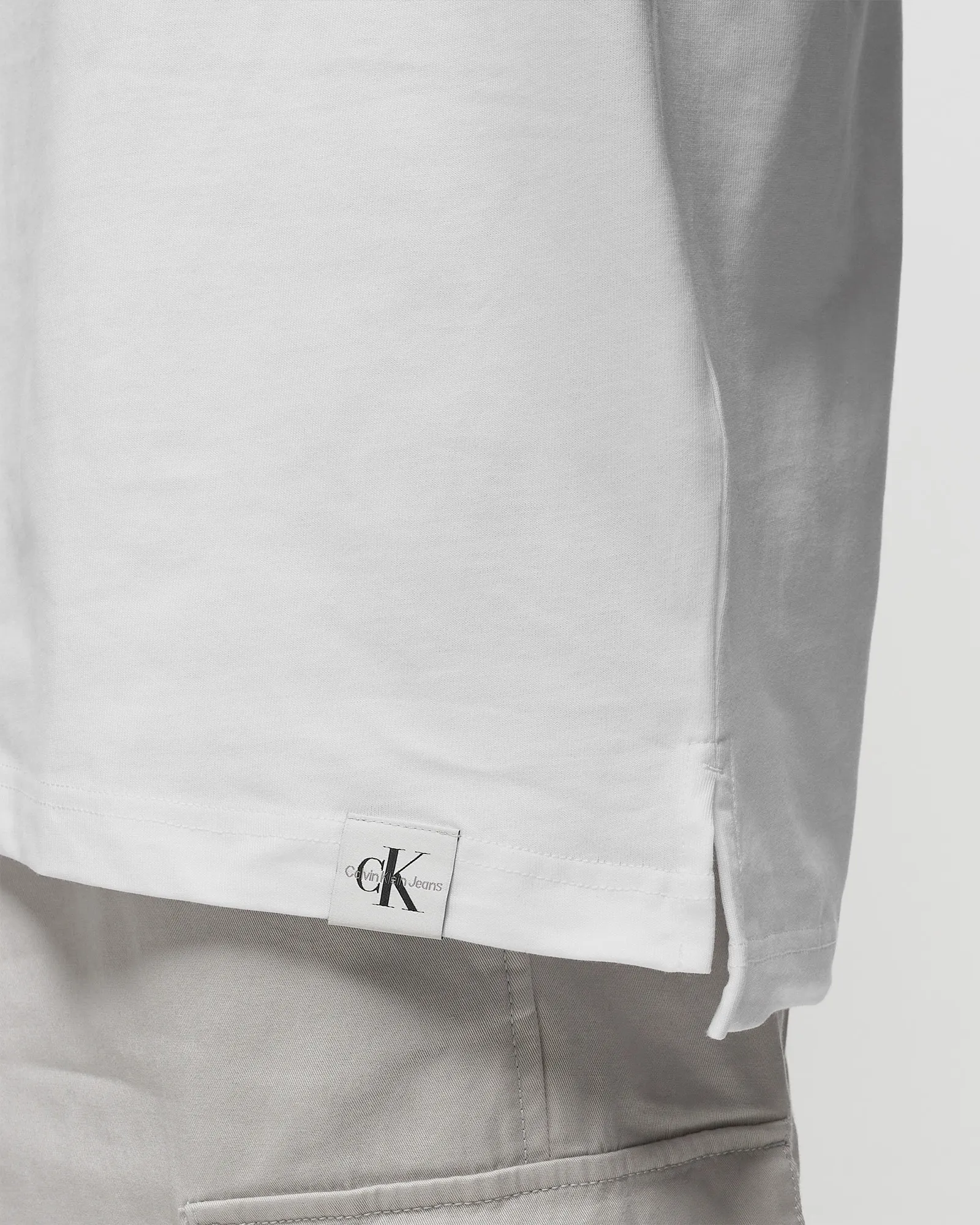 Calvin Klein Jeans WOVEN TAB LONG TEE