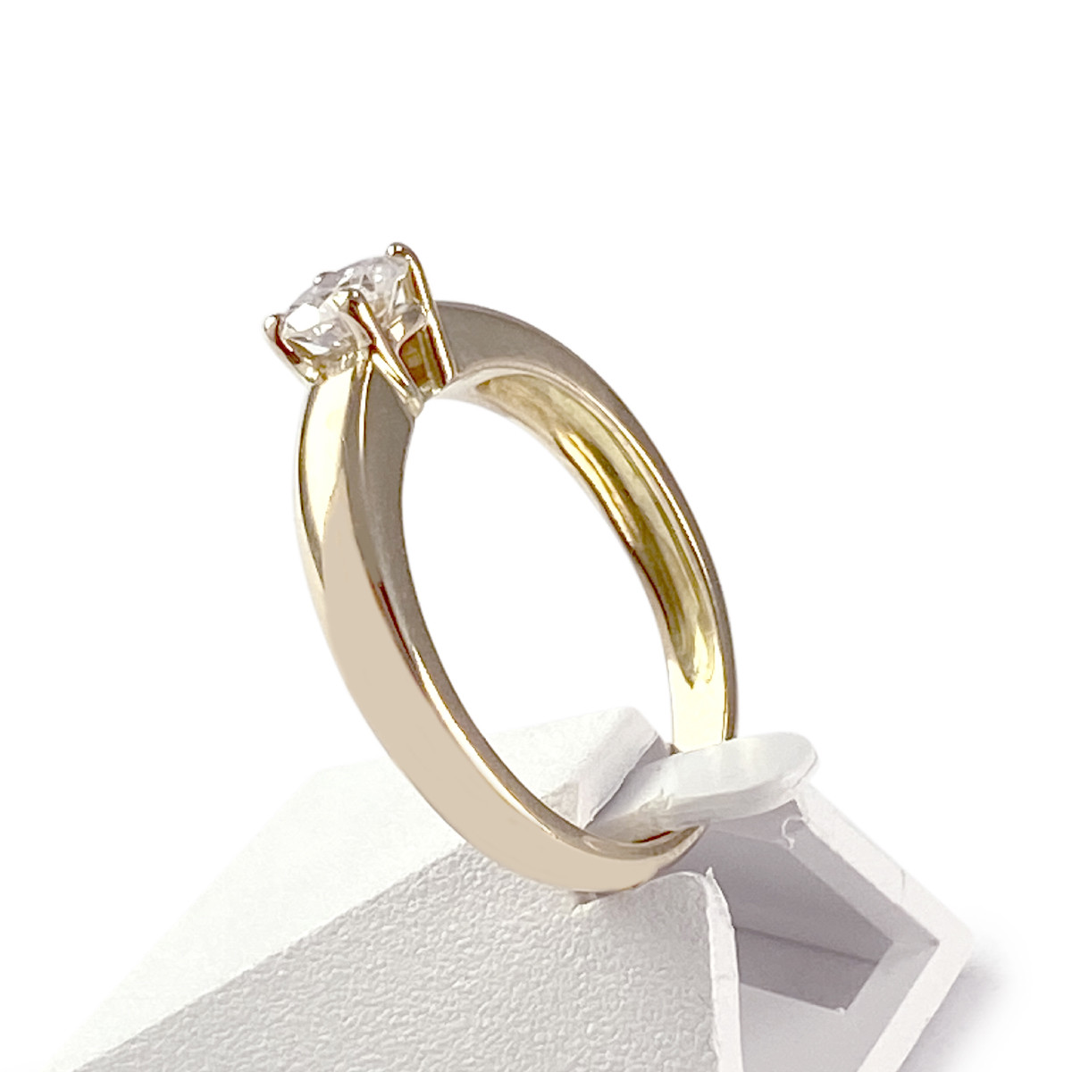 Bague solitaire d'occasion or 750 jaune 0.55 carat