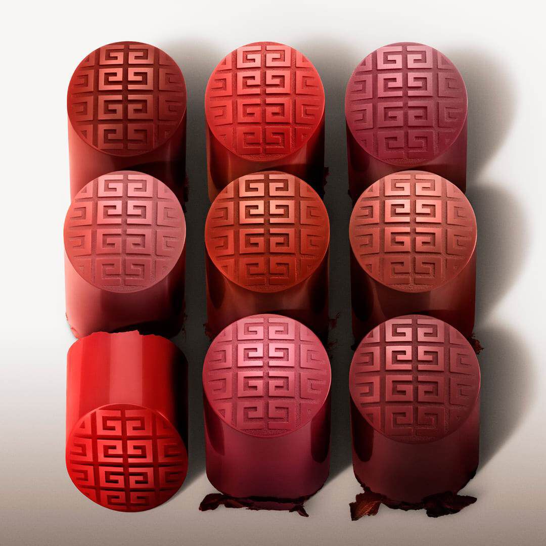 GIVENCHY LÁBIOS Le Rouge Interdit Satin