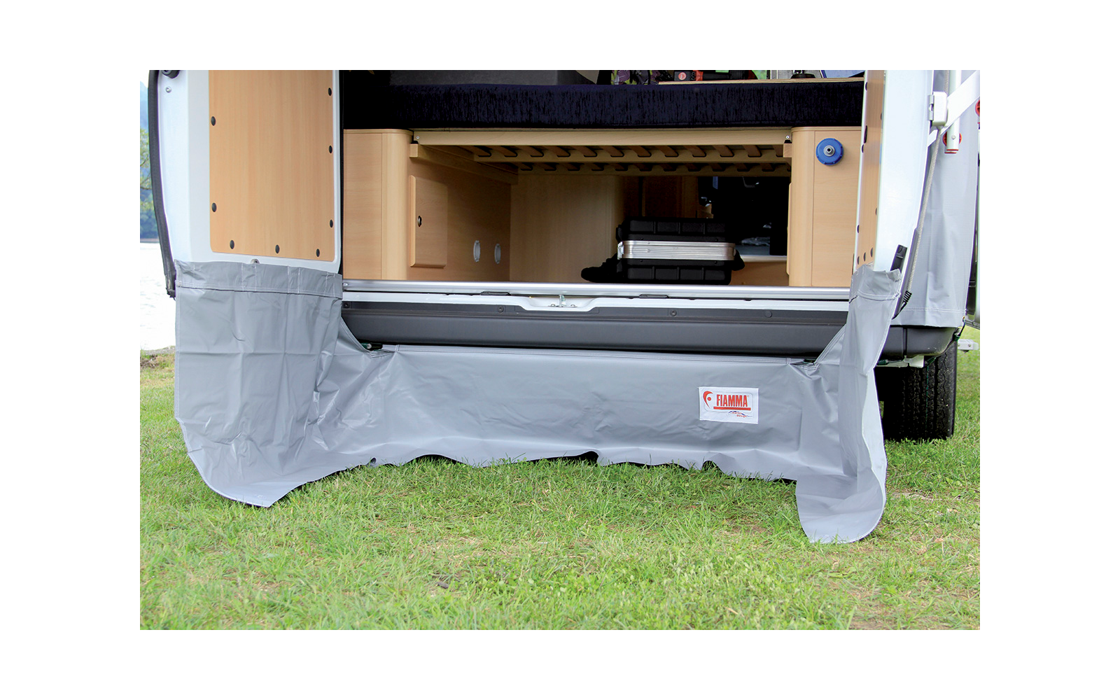 Fiamma Rear Skirting Heck - Windblende für VW T5 / T6