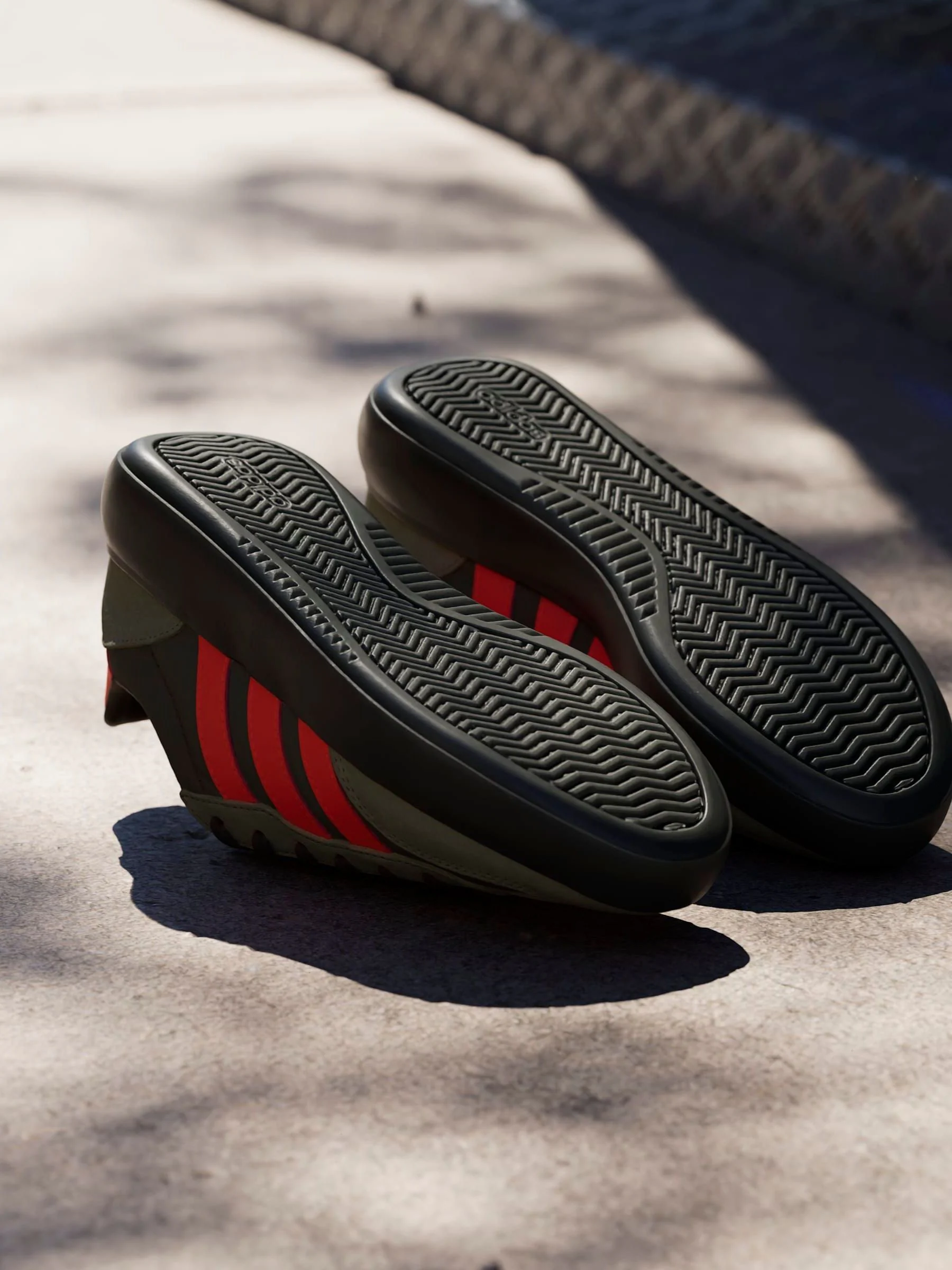 Kaki/oranje - adidas Barreda Decode vetersneakers voor junioren