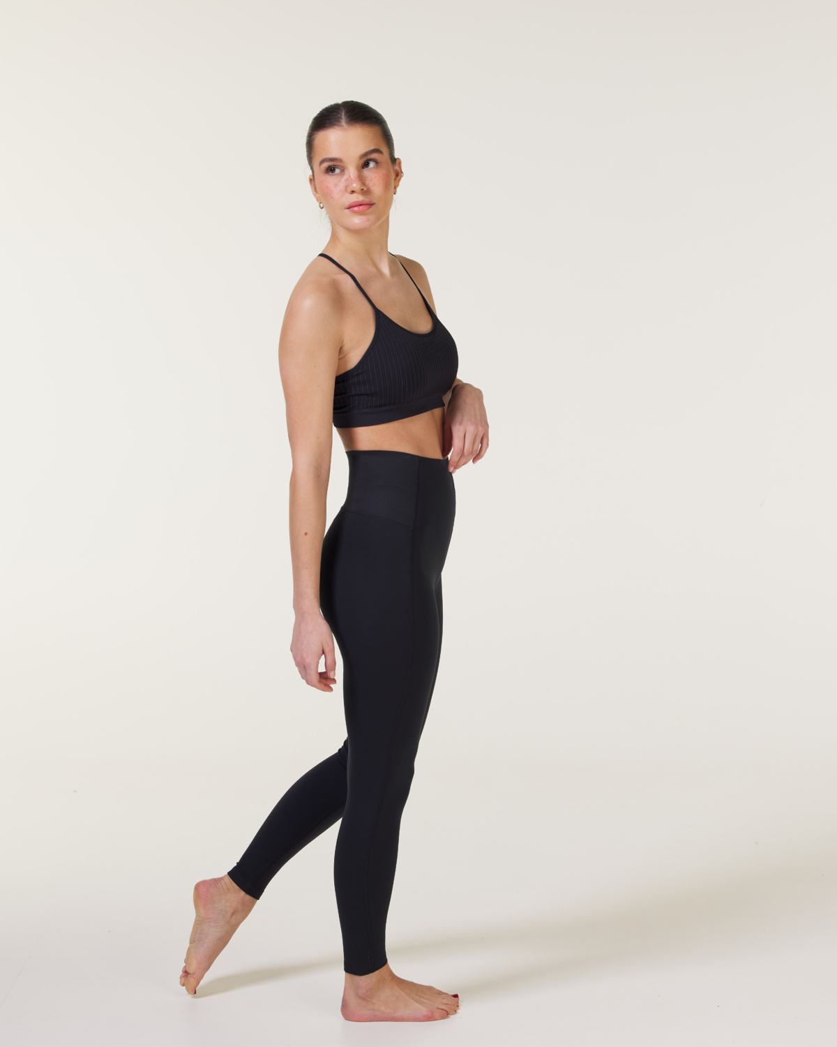 LEVITY Studio High Waist Tights Black