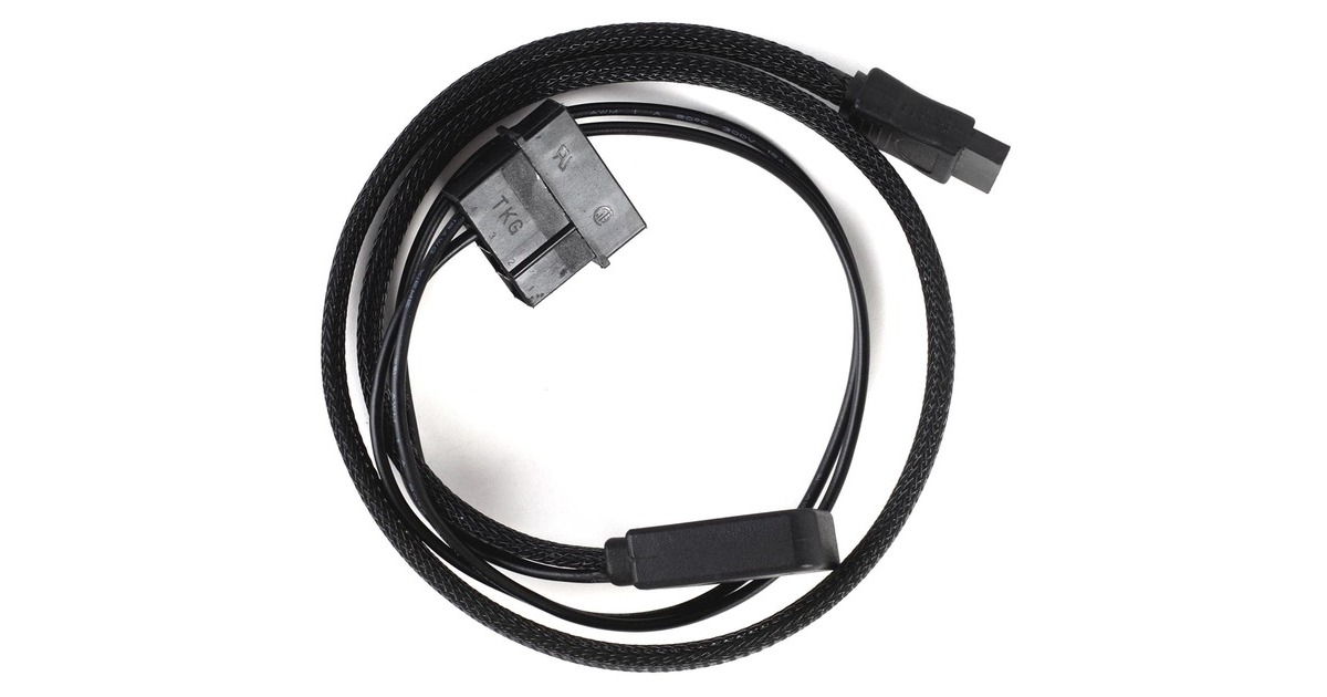 SilverStoneSlim SATA 2-in-1 Datakabel + Stroomadapter  (Zwart, CP10)