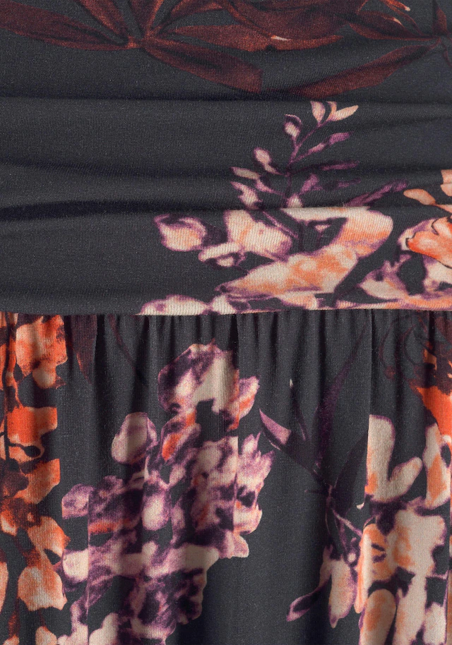 LASCANA Maxikleid Eingrifftaschen mit Floralprint und Taschen, sommerliches Bandeaukleid, Strandkleid