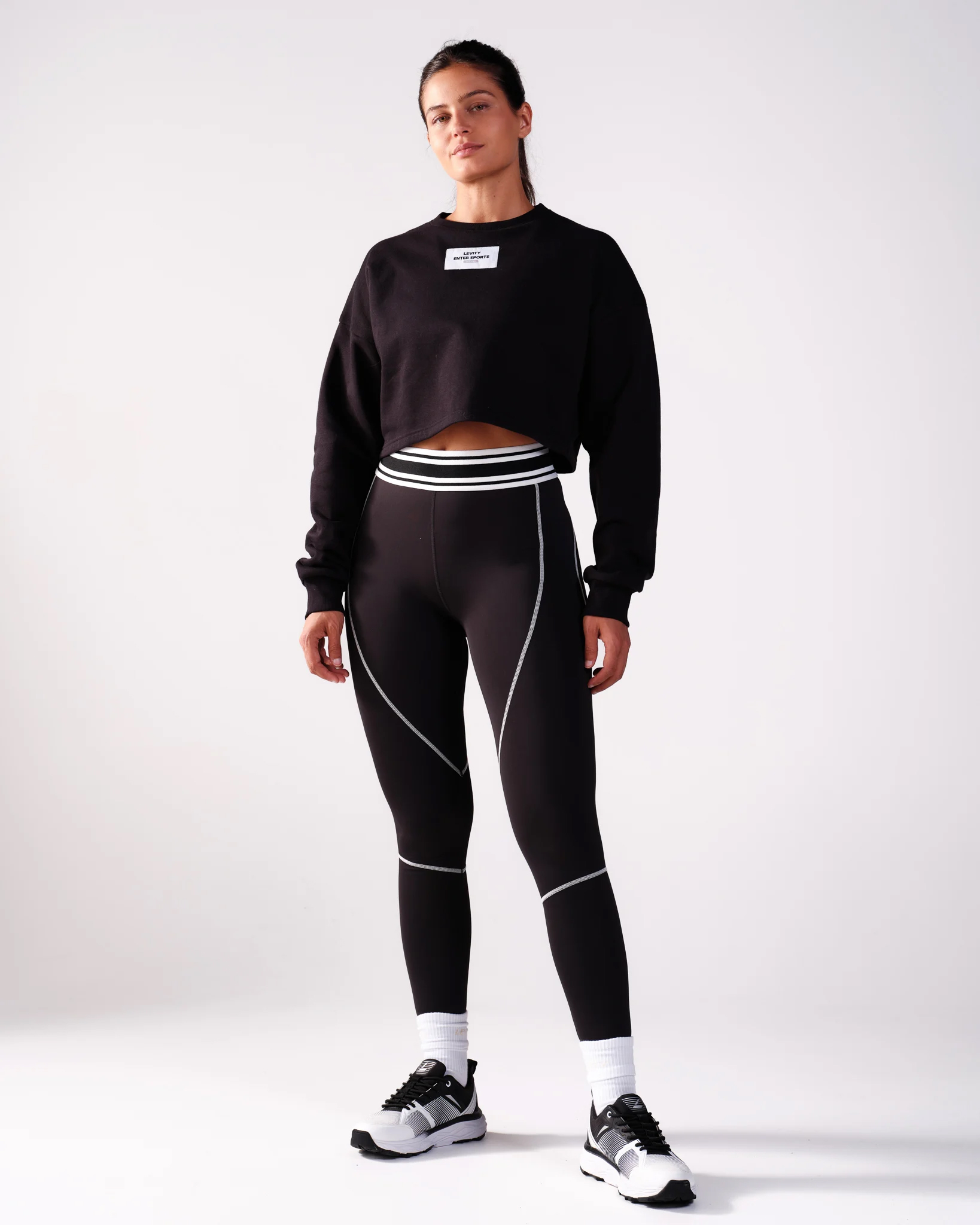 LEVITY Black'n White Tights Black
