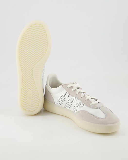 Adidas Barreda Decode V2 Sneaker in Grau
