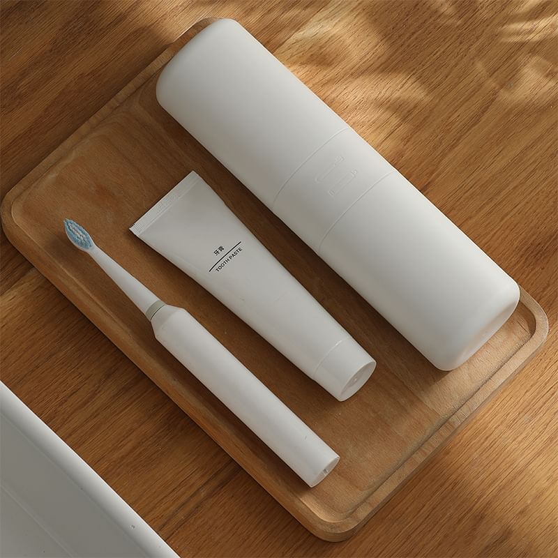 Cocotte - Eenvoudige reis-tandenborstelhouder van plastic