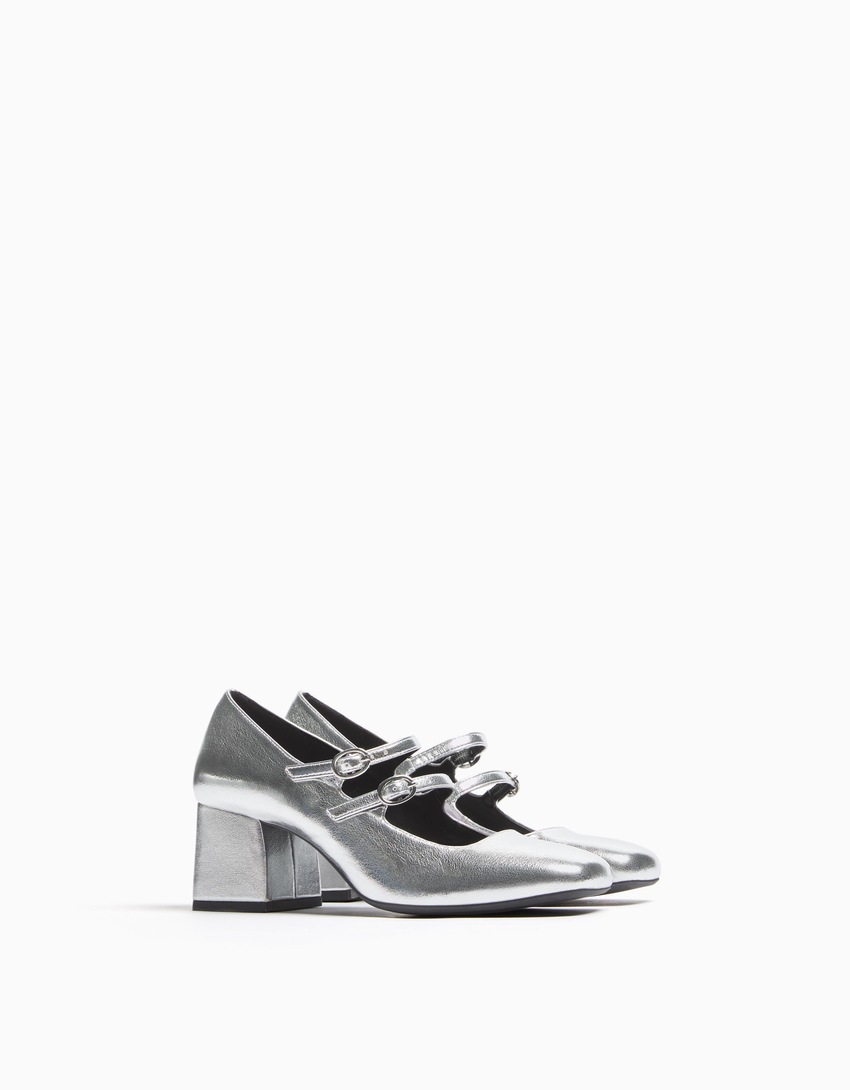 sapatos Mary Jane com salto bloco
