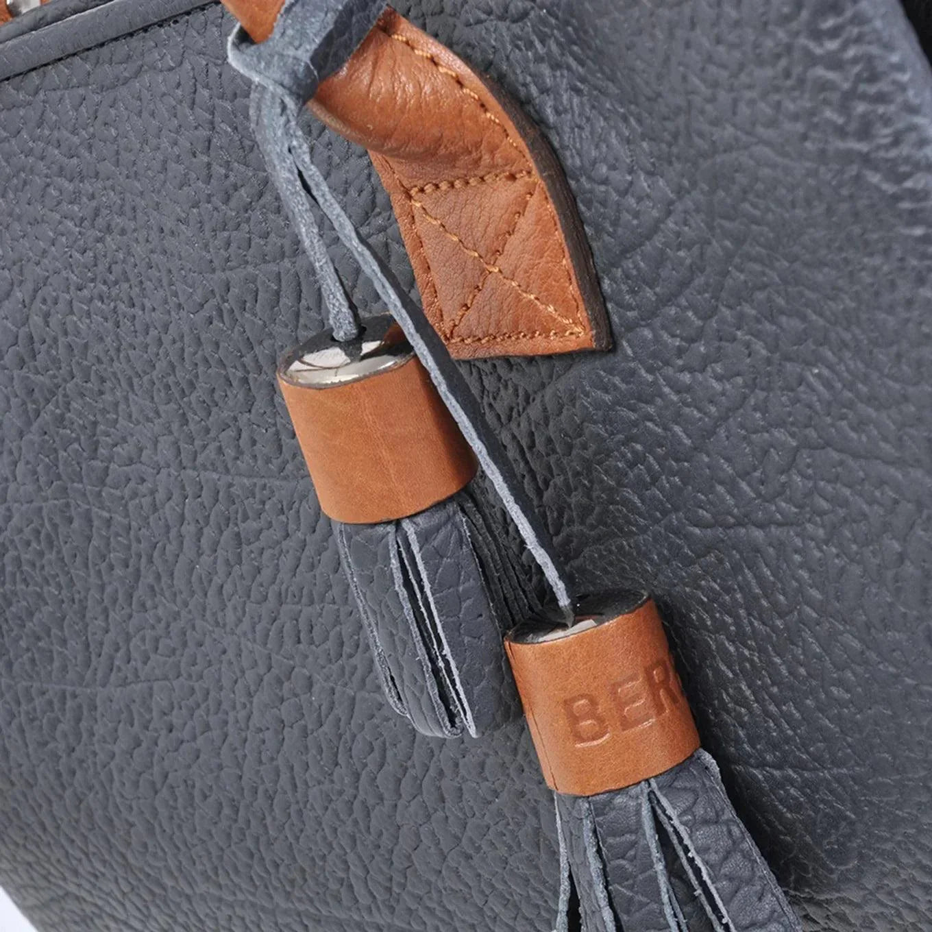Berba | Chamonix 125-312 | Leren schoudertas