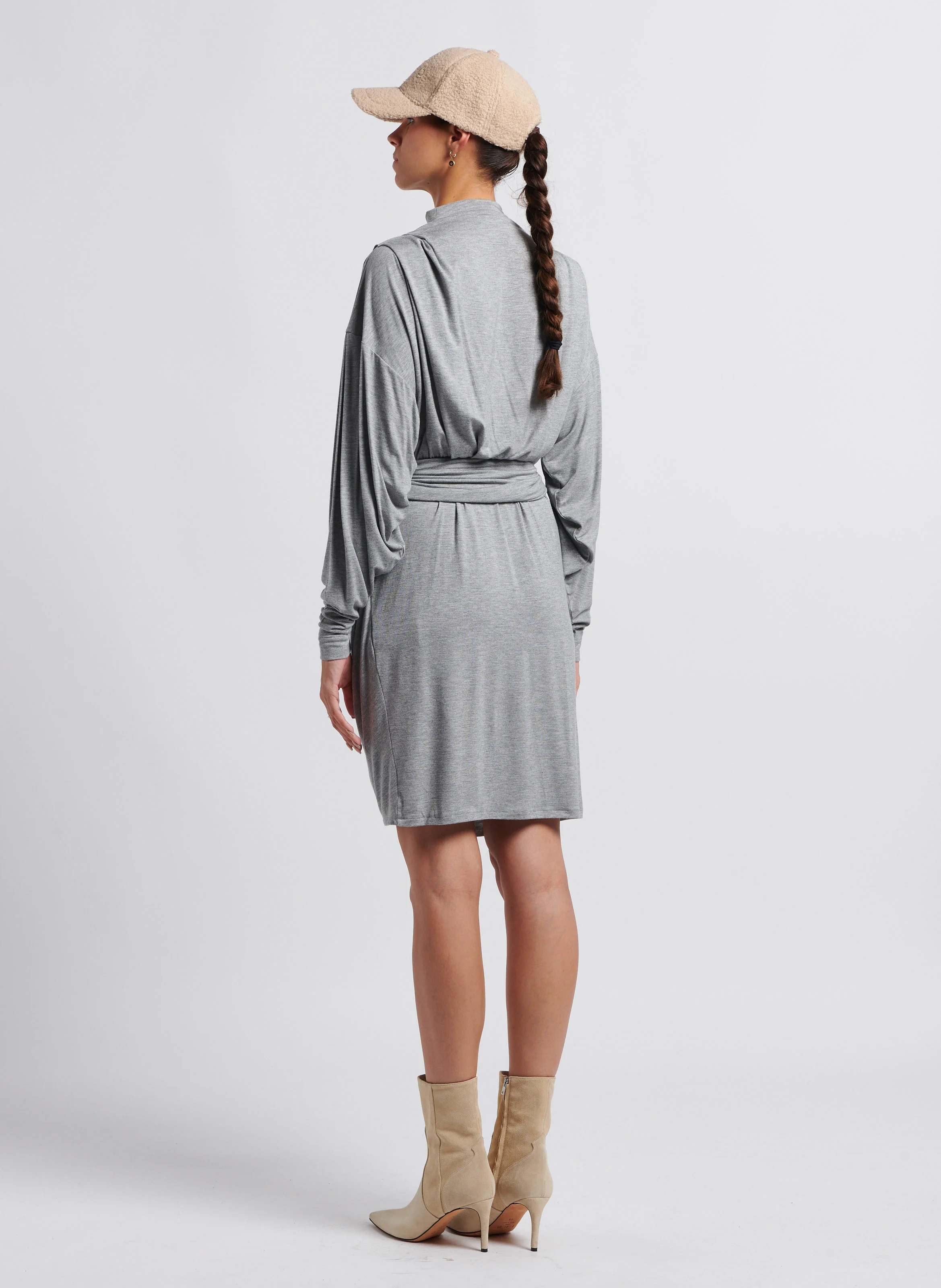 MAELIE - Robe courte col montant drapée | Gris