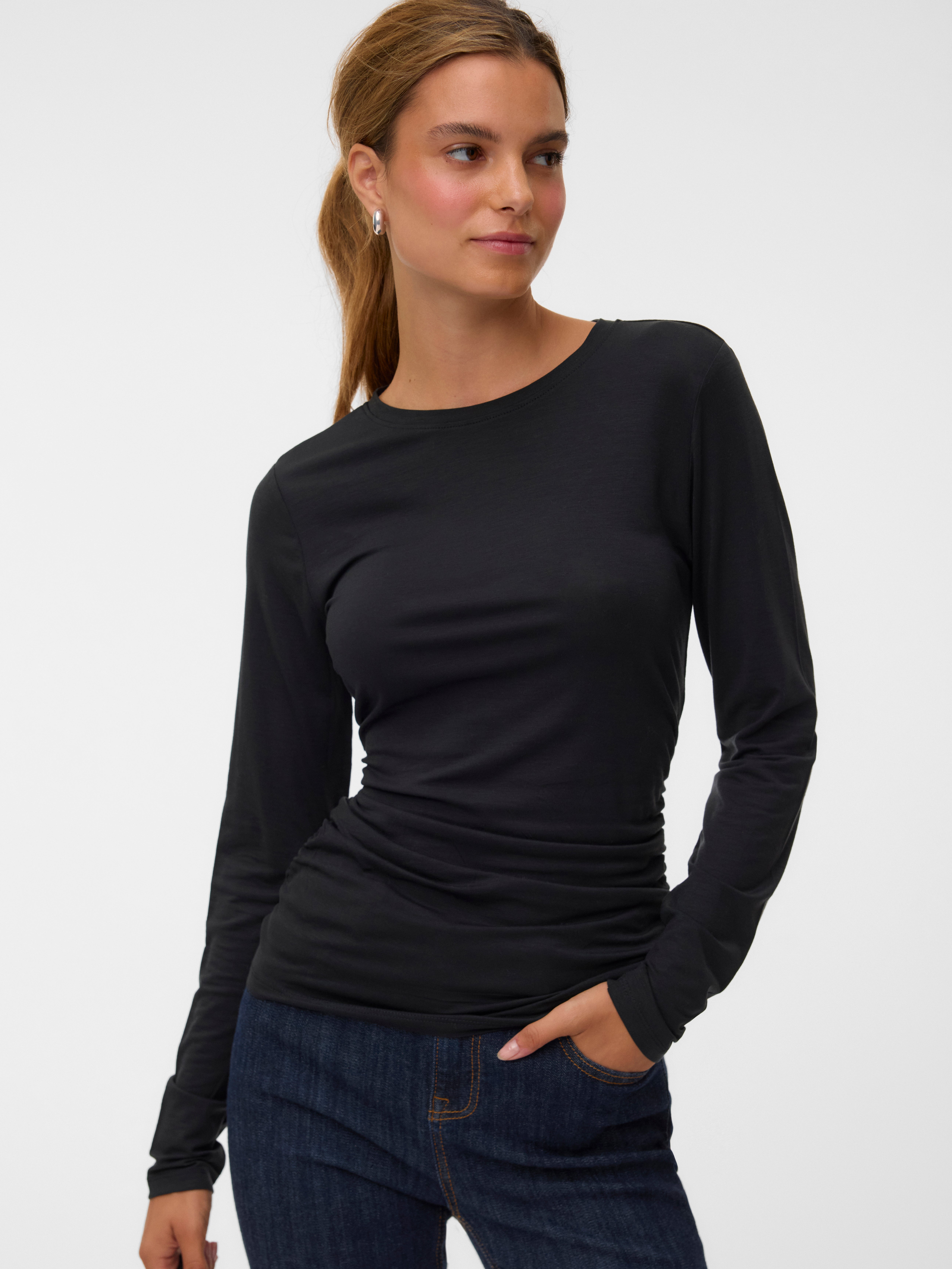 VMAVA T-shirts