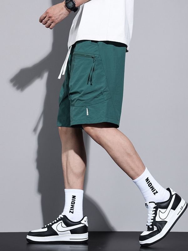 Denimic - Mid Rise Plain Cargo Shorts