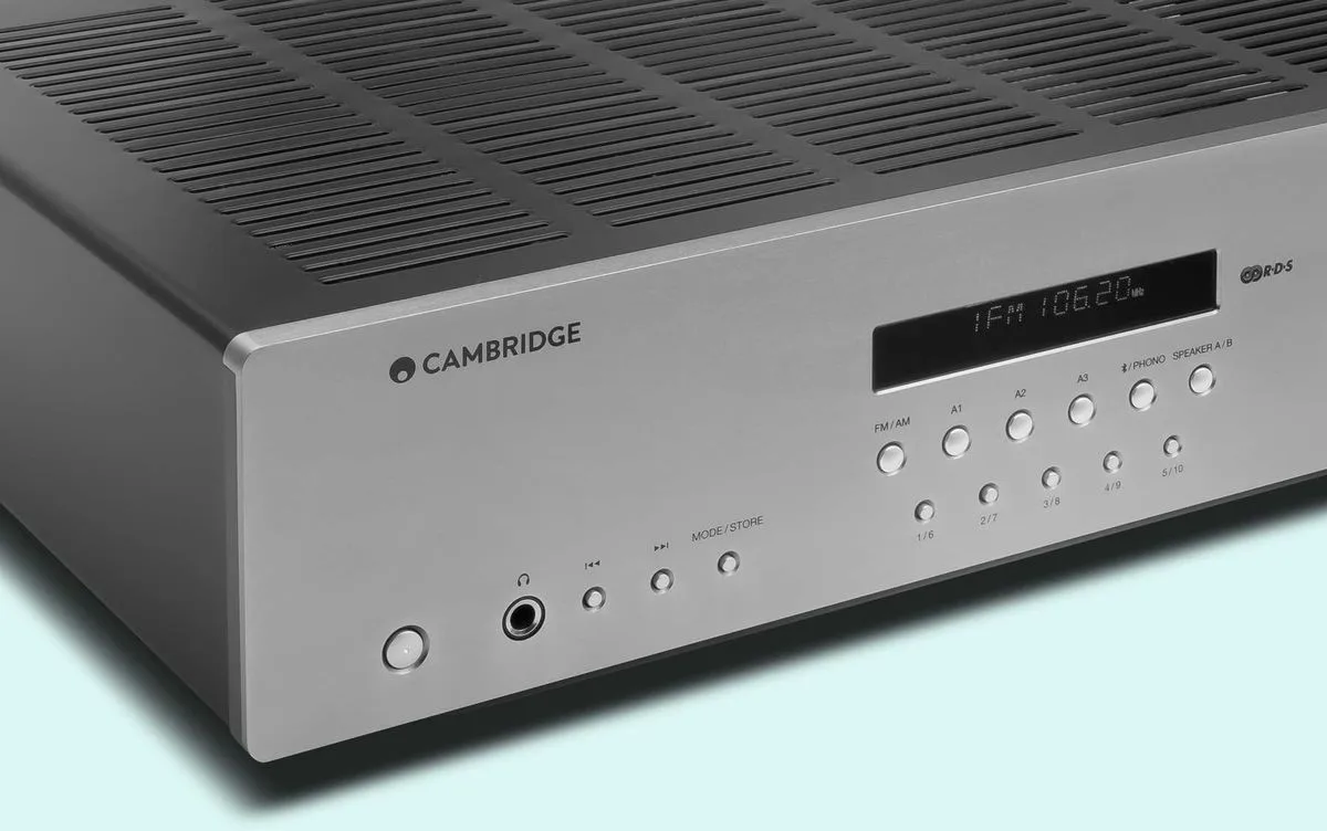 Cambridge Audio AX R85 Amplis hi-fi stéréo