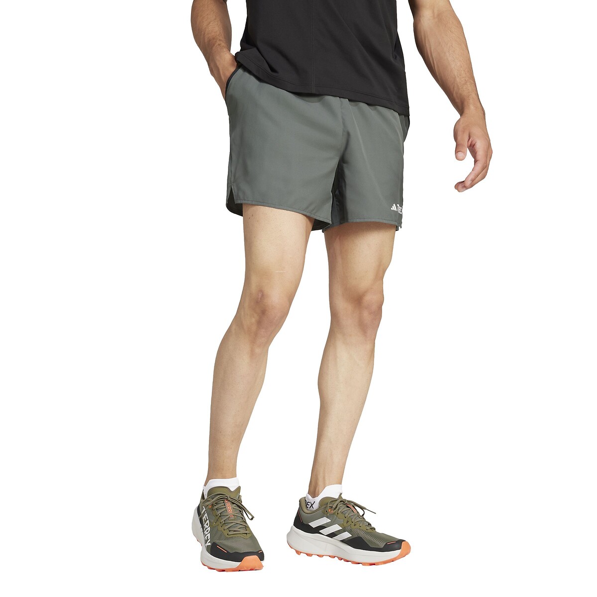 adidas Performance<br>Shorts para atividades ao ar livre Terrex