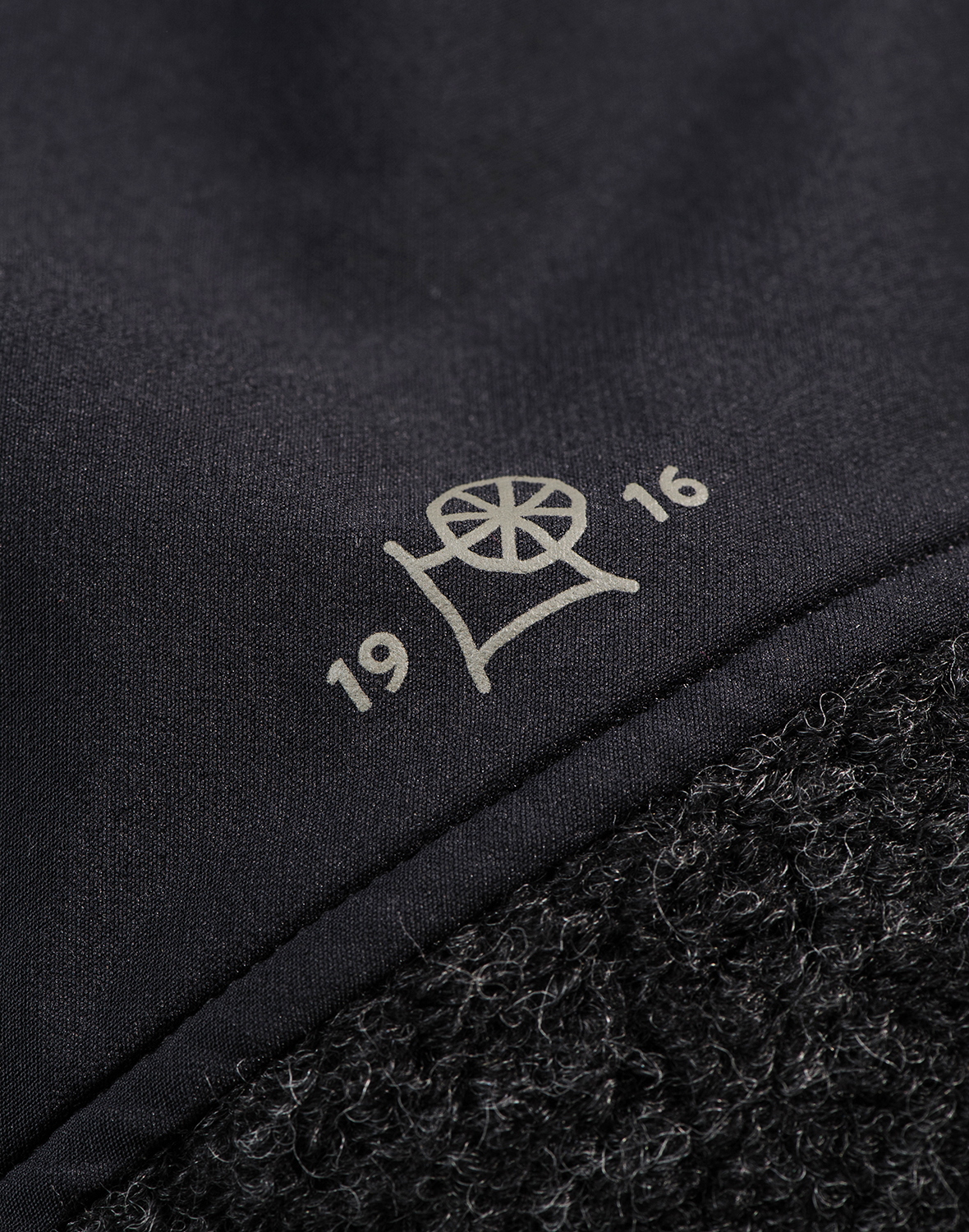 Softshell jas van teddywol voor heren - Gratis Verzendi