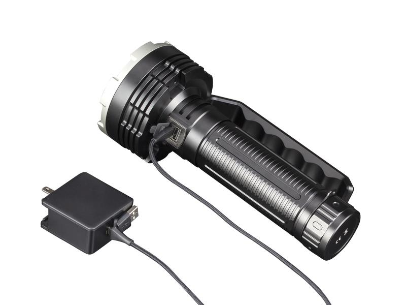 Fenix Taschenlampe LR80R Leuchtstarke Taschenlampe