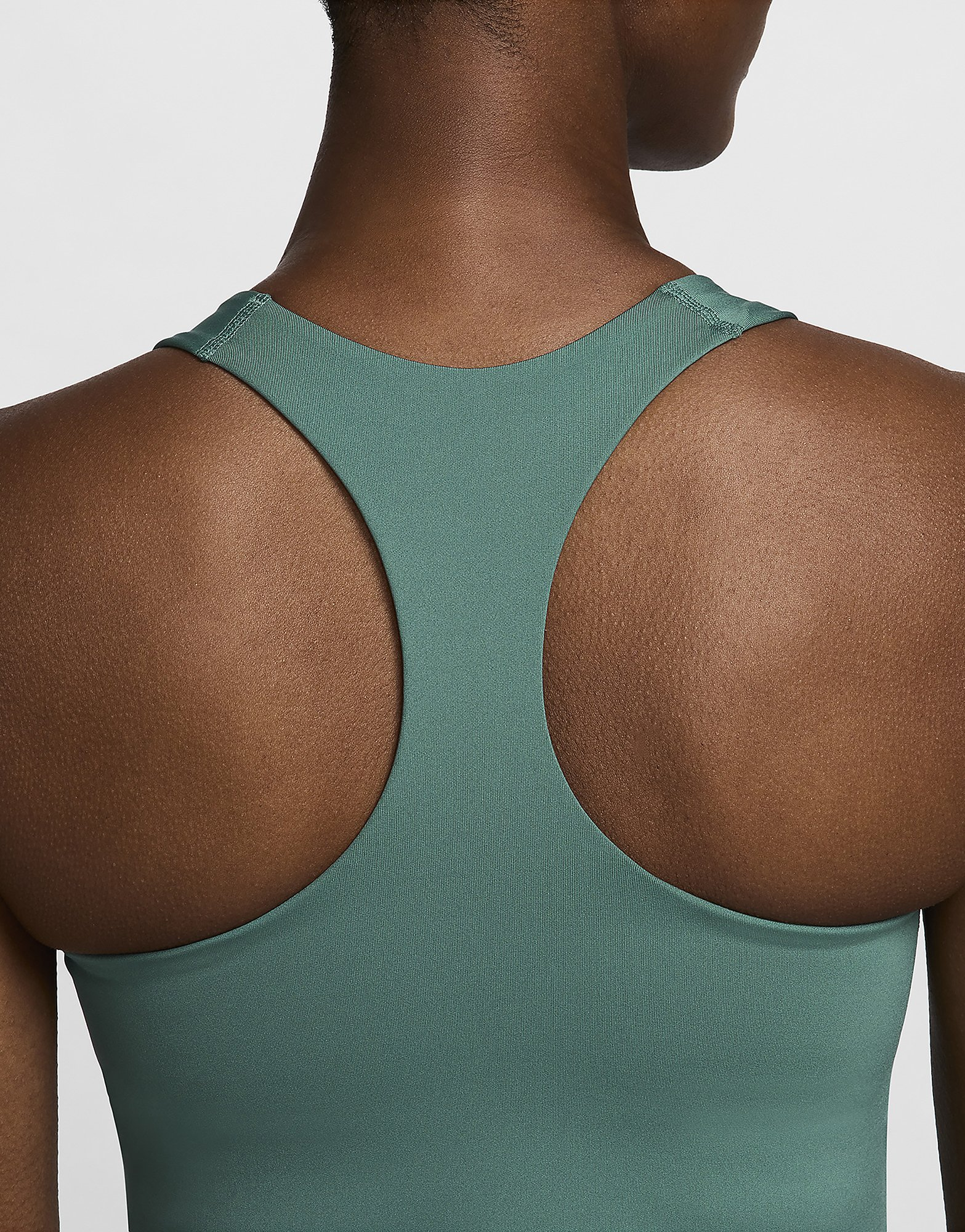 Nike Swoosh Top Femme