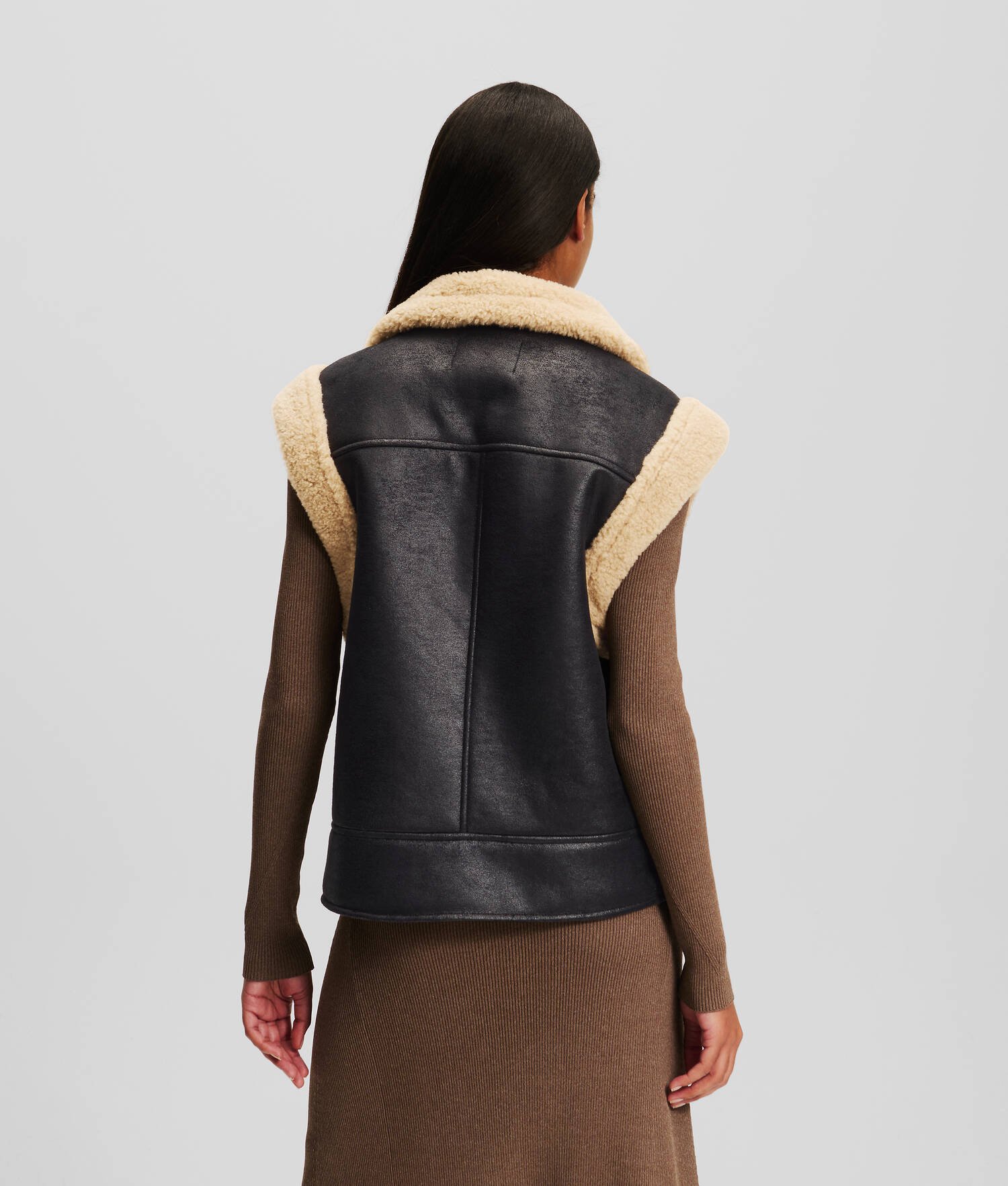 GILET IMITATION DAIM