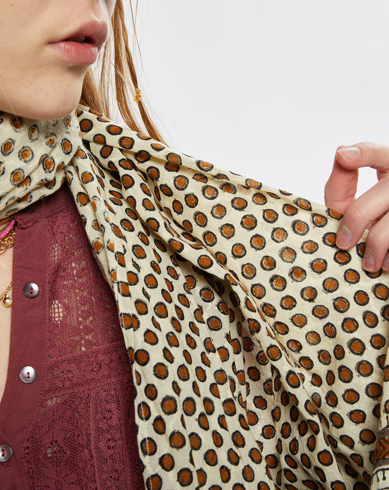 Stella Forest Foulard à franged Zaire ambre