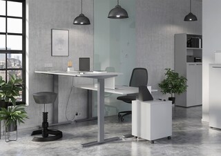 Schreibtisch ISORNO 160 x 80 cm Lichtgrau/ silberfarbig