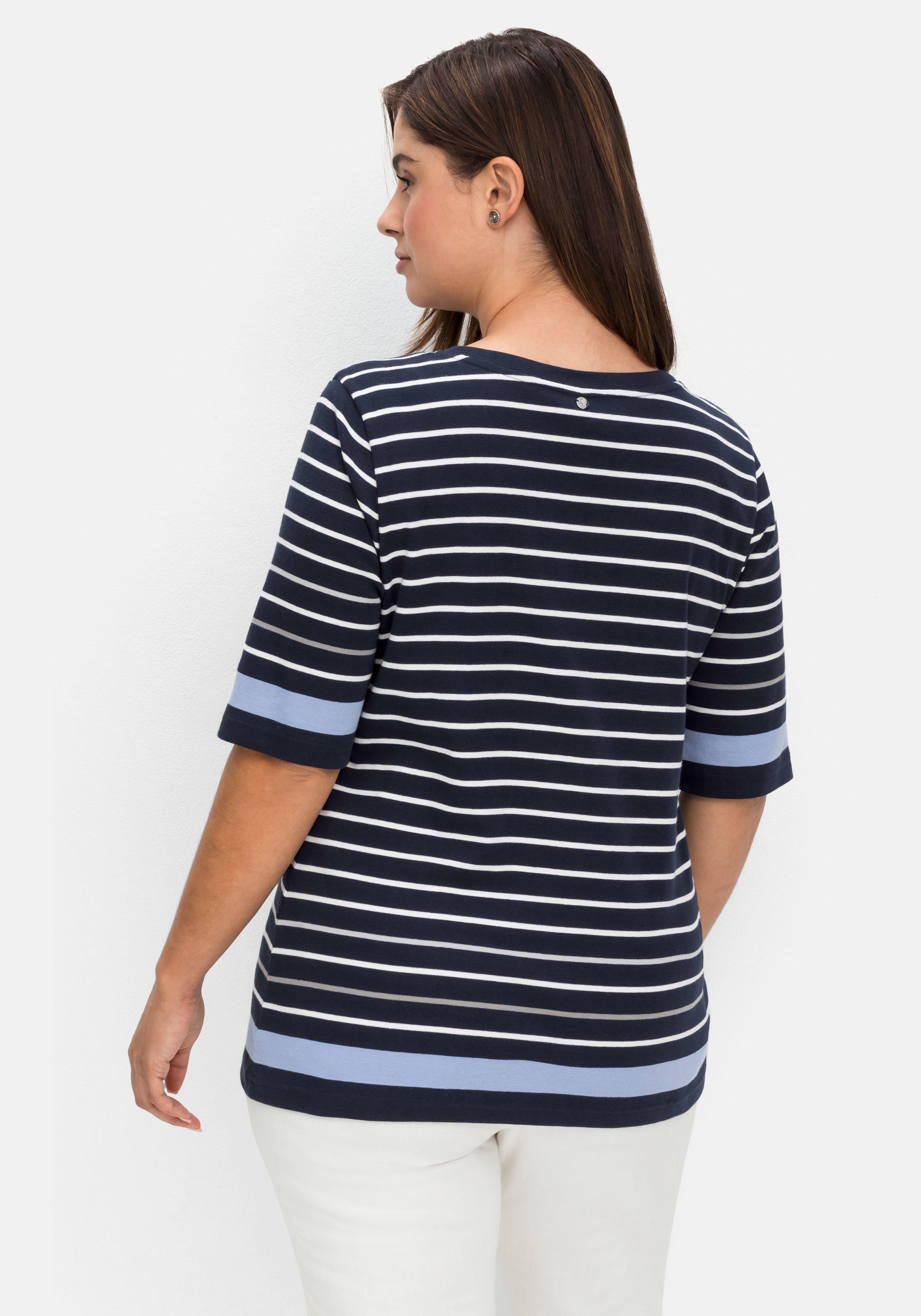 Ringelshirt in leicht tailliertem Schnitt, in Rippqualität