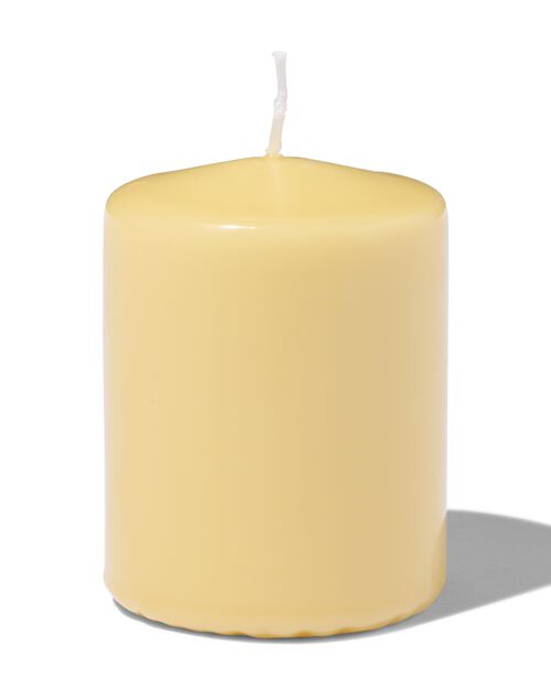 bougie brute 7 x 8 cm striée jaune clair