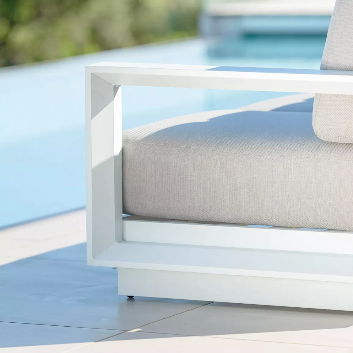 Canapé de jardin en aluminium 3 places Elba Blanc et taupe