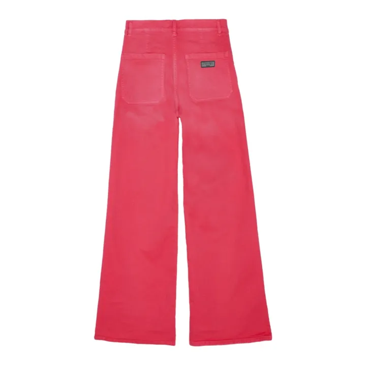 Finger in the nose Jean Loose Carolyn | Rose