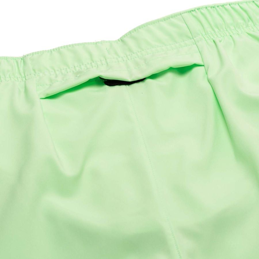 Nike Short d'Entraînement Dri-FIT Challenger 5'' Brief - Vert/Argenté