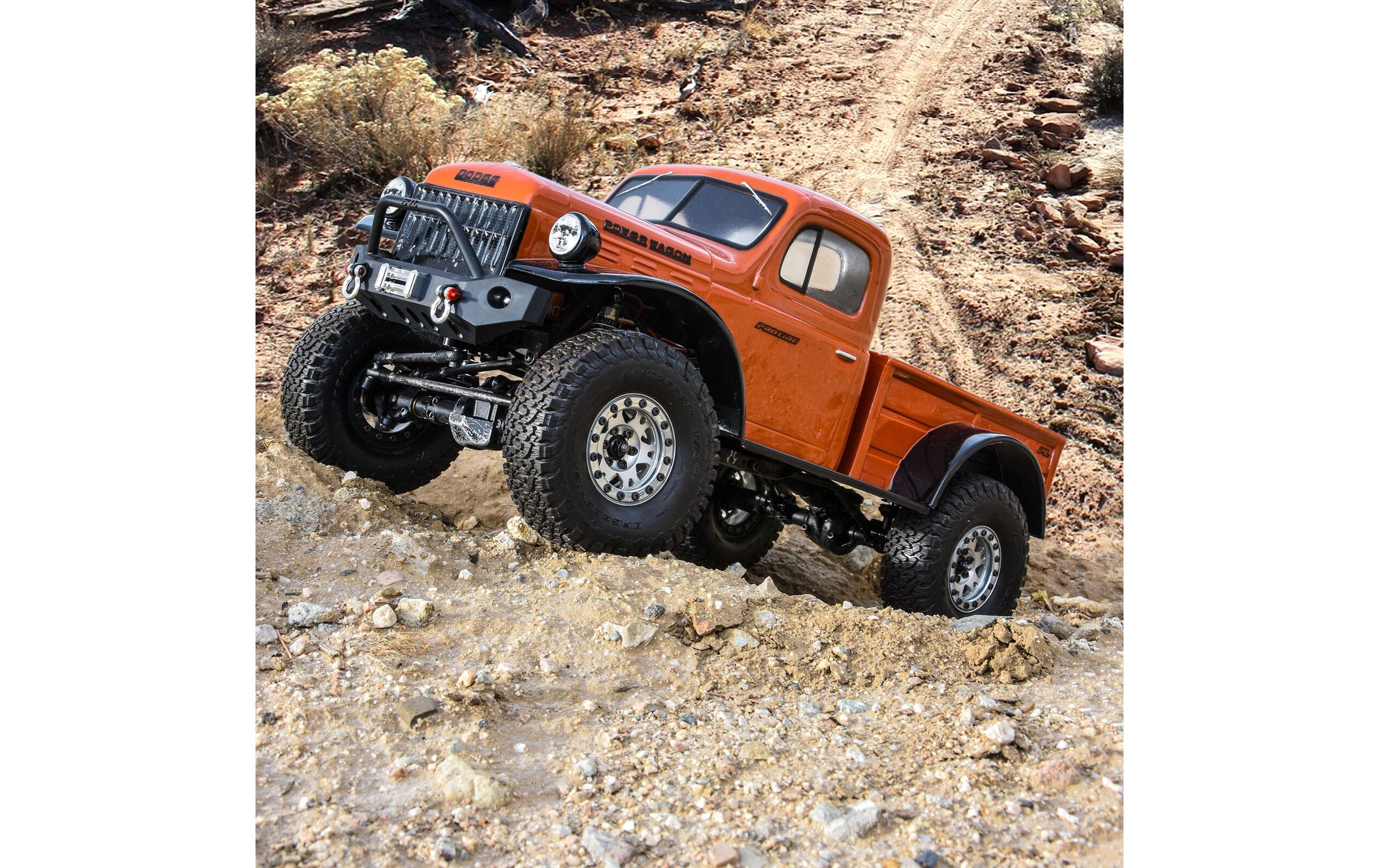 Karosserie Dodge Power Wagon 1946 unlackiert, 1:10Karosserie für Crawler mit 313 mm Radstand