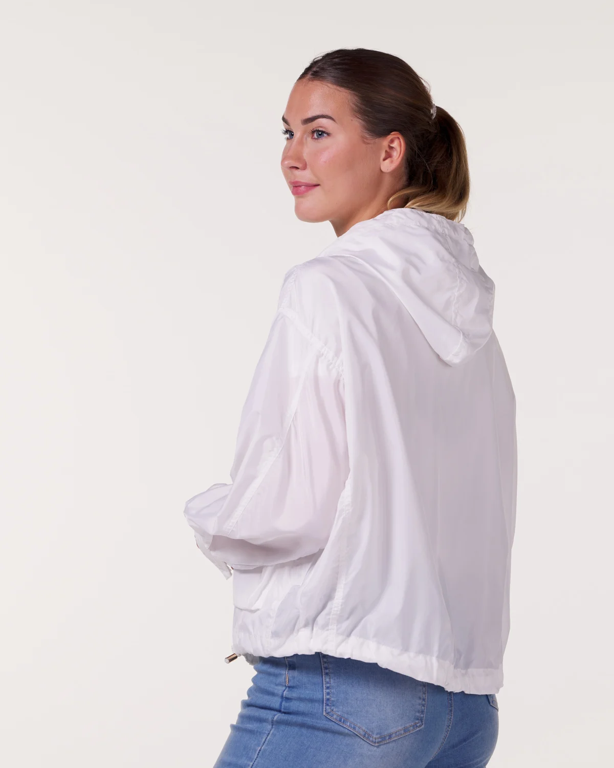 THE SUMMER OUTFIT Bra + Shorts + Jacket