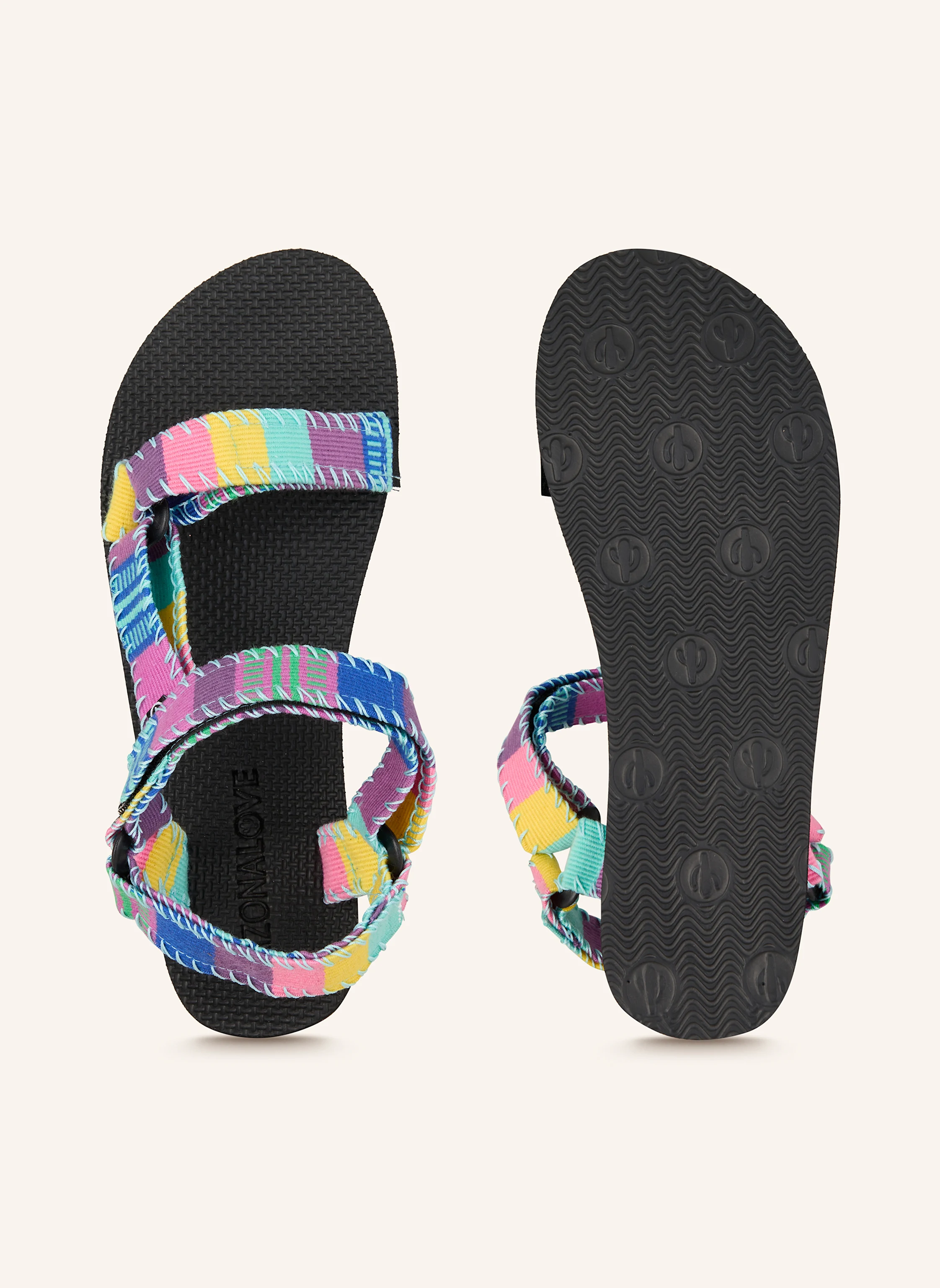 ARIZONA LOVE Sandalen TREKKY